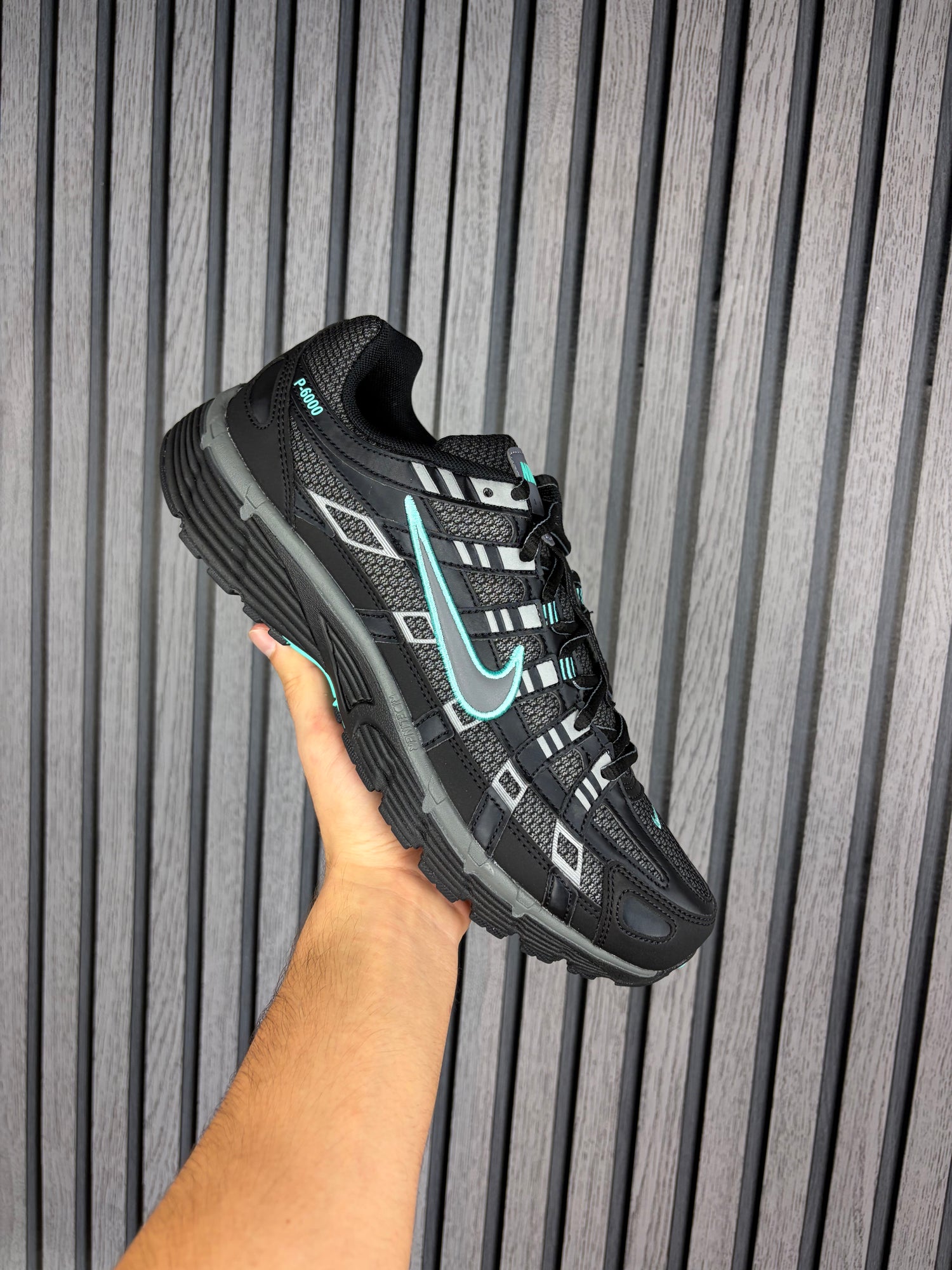 FOOTWEAR