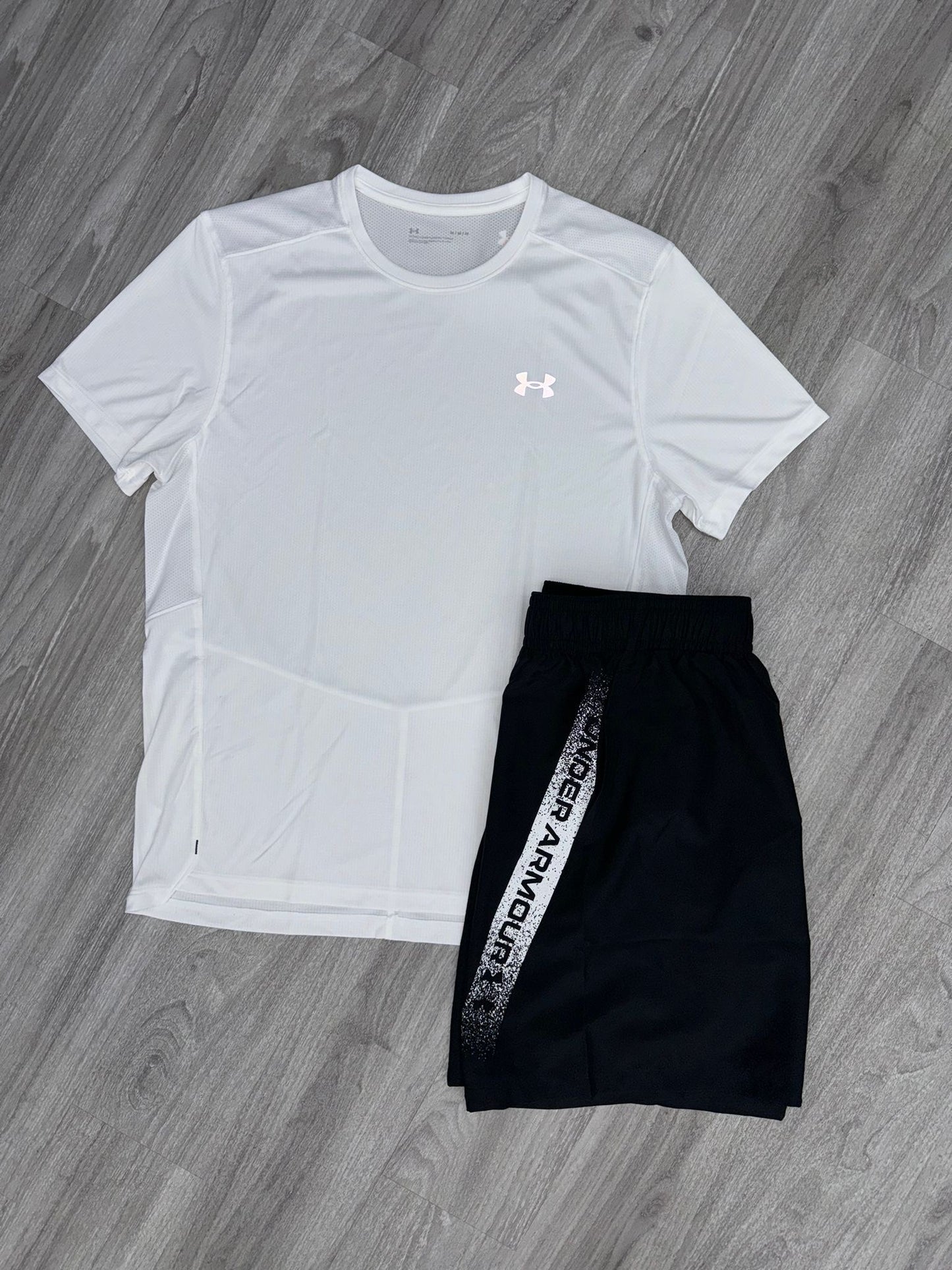 UnderArmour Short Set “Black/White”