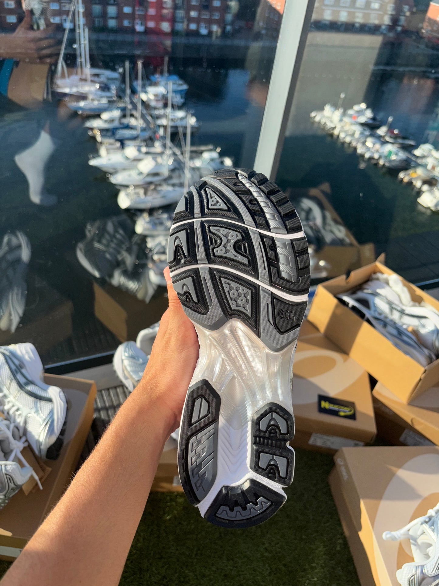 ASICS Gel-Kayano 14 White/Graphite Grey