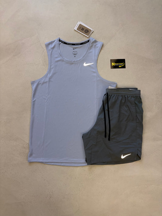 Nike Miler Vest Set