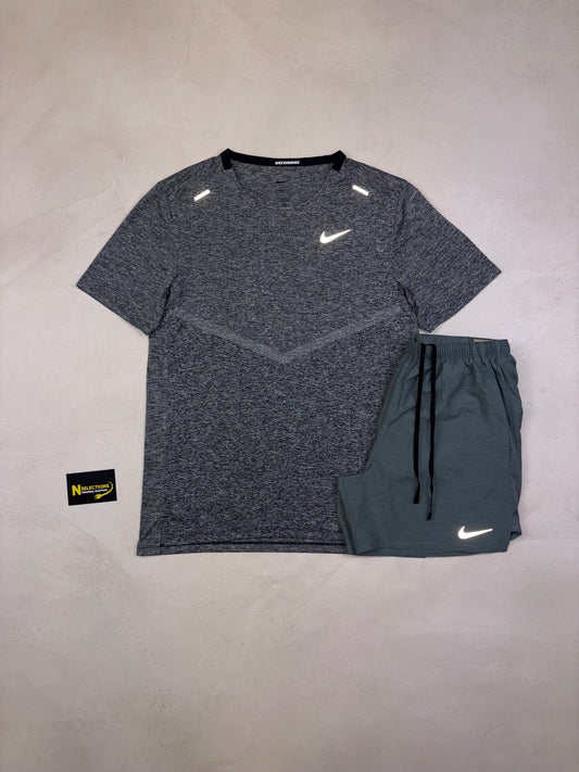 Nike Grey 365 Short Set