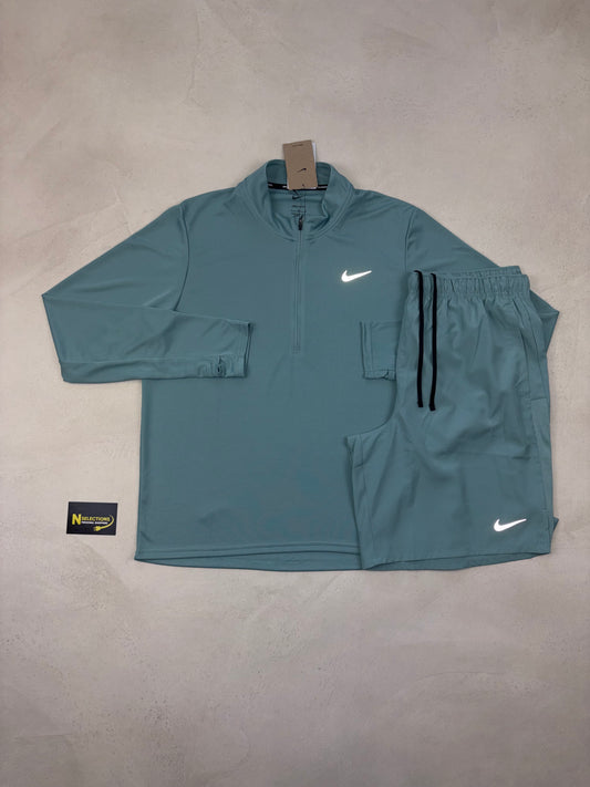 Nike Q-Zip Set