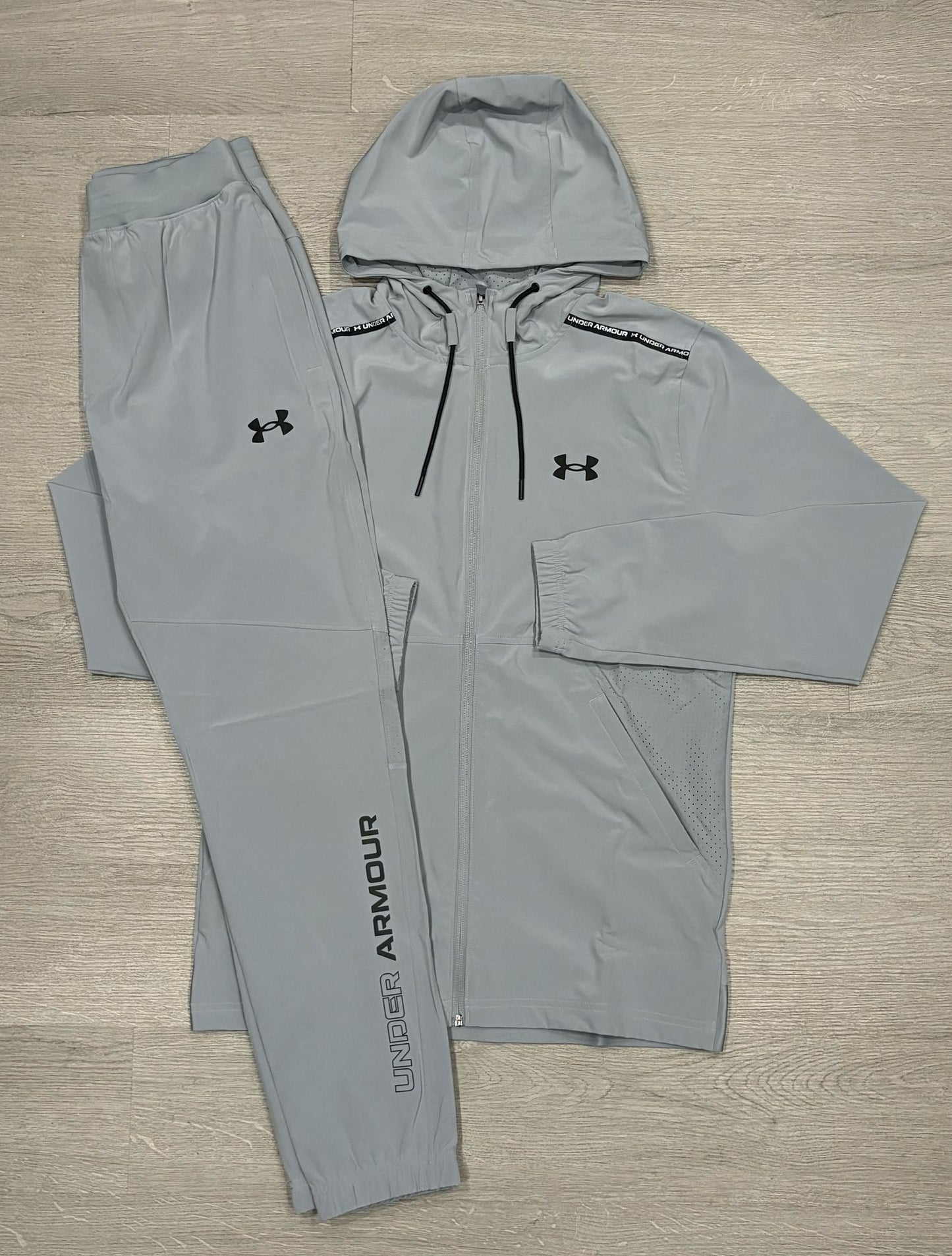 Light Grey Underarmour Tracksuit